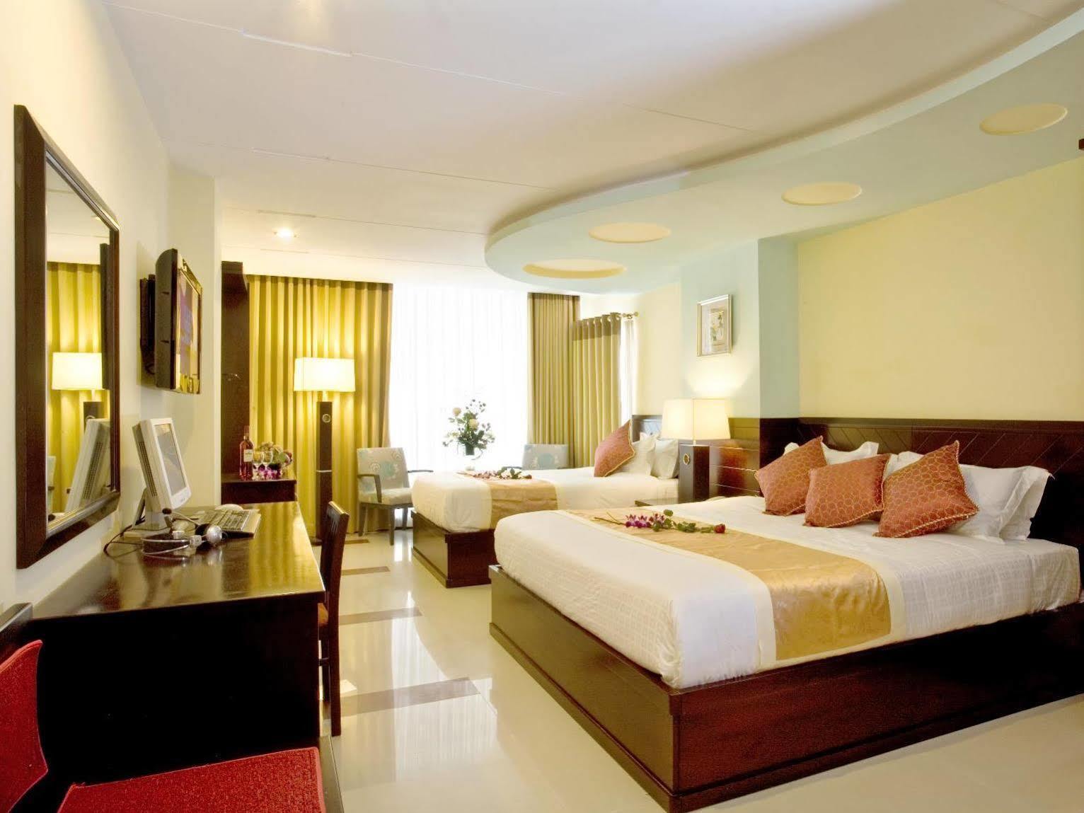 Lien An Sai Gon Hotel Хошимин Екстериор снимка